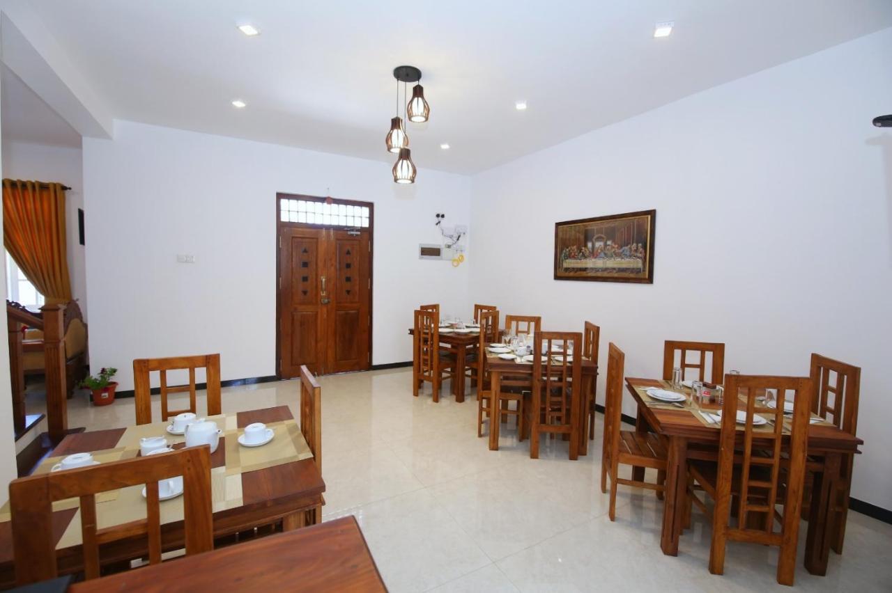 Queensland Hotel Nuwara Eliya Ngoại thất bức ảnh