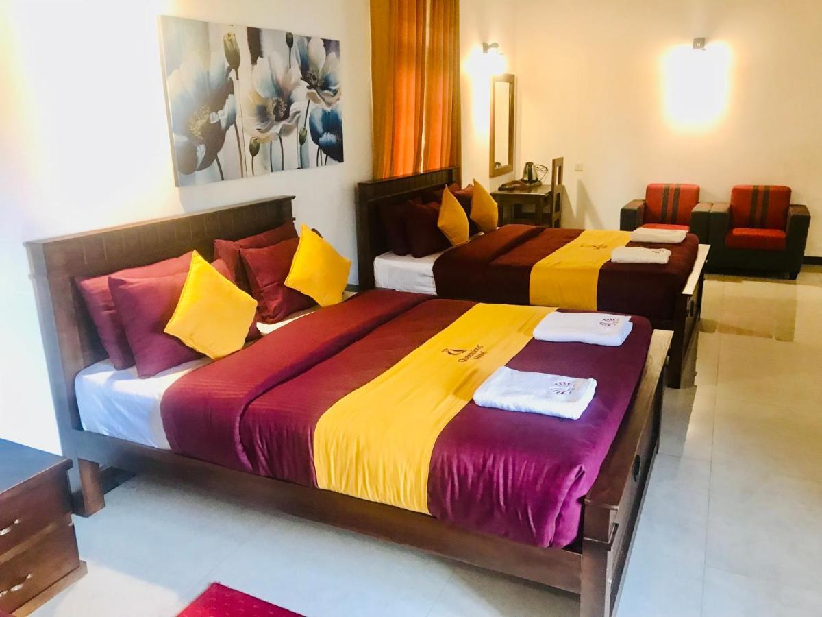 Queensland Hotel Nuwara Eliya Ngoại thất bức ảnh