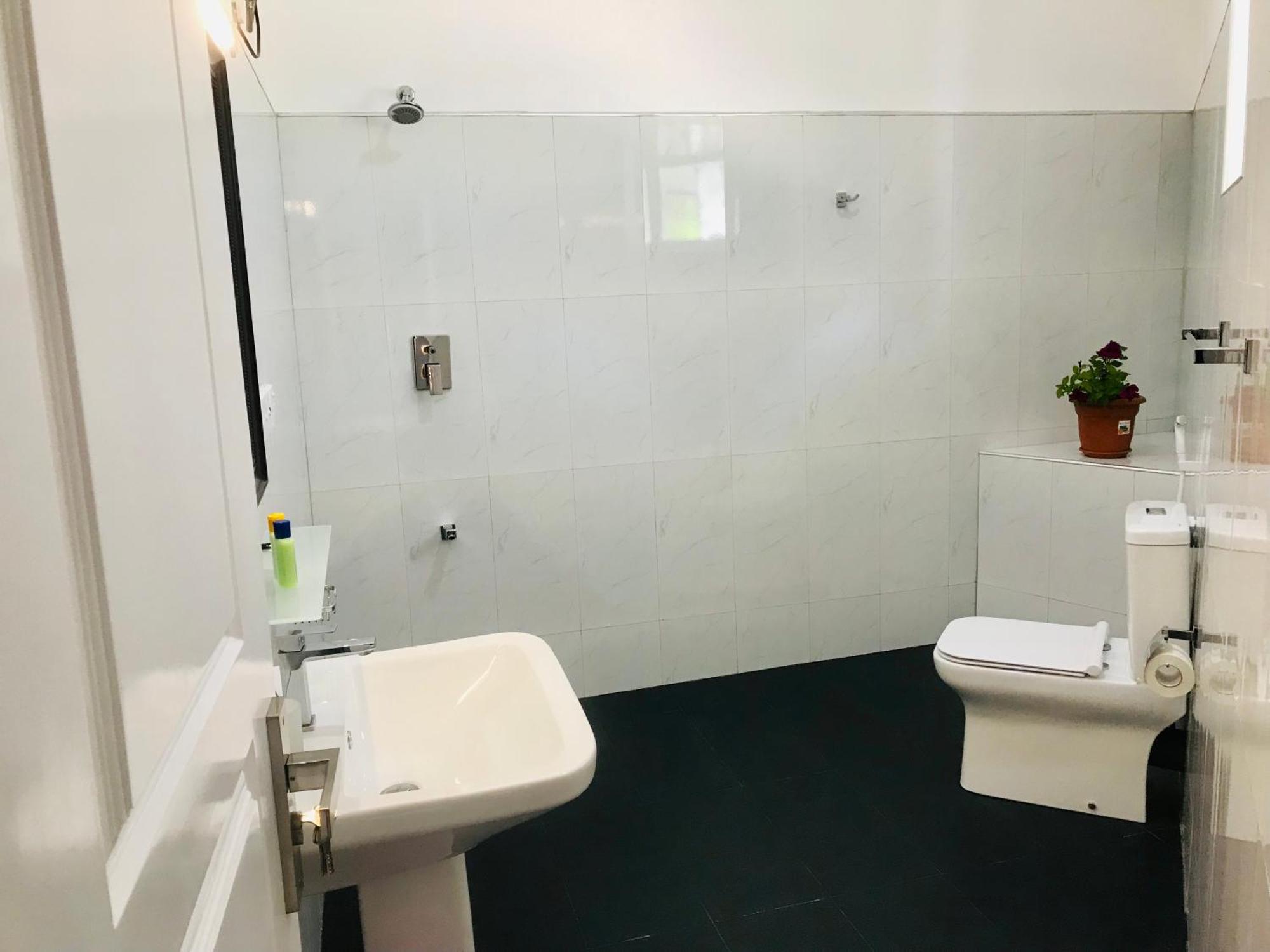 Queensland Hotel Nuwara Eliya Ngoại thất bức ảnh